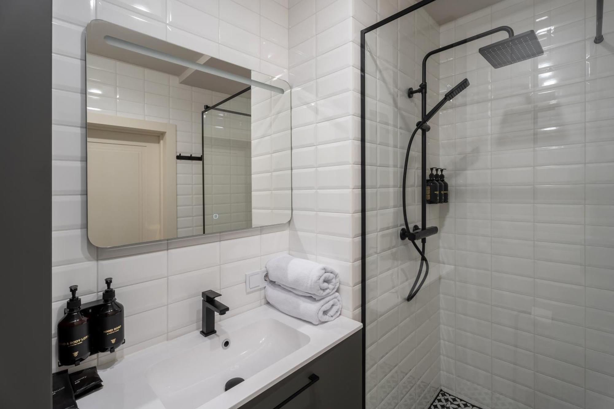 Ridge Apartments Chernivtsi Ngoại thất bức ảnh